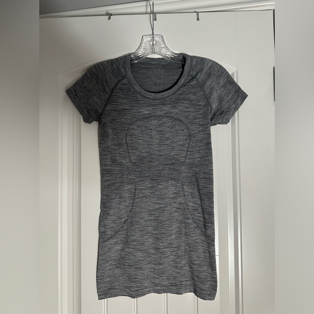 Lululemon Grey Swiftly Tech Short-Sleeve Shirt 2.0